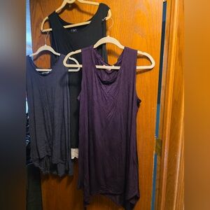 Set of three LOGO Lavish tanks in black, blackberry and purple.